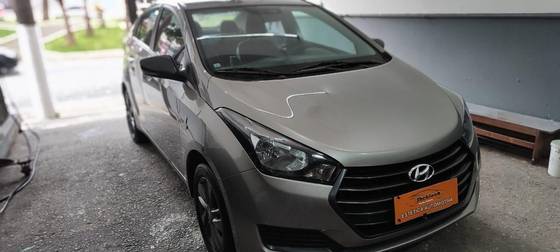HYUNDAI HB20S 1.6 COMFORT STYLE 16V FLEX 4P AUTOMÁTICO